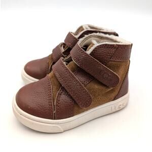 UGG Rennon High Top Sneaker Shoes Hook & Loop Kids' Chestnut Size US6 EU22